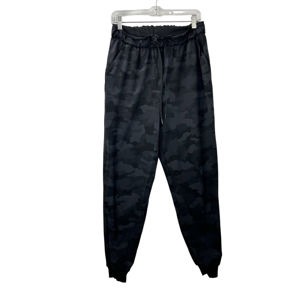 Lululemon Women’s On the Fly Jogger 28" Luxtreme Heritage 365 | Size 8 | Camo - Picture 9 of 16